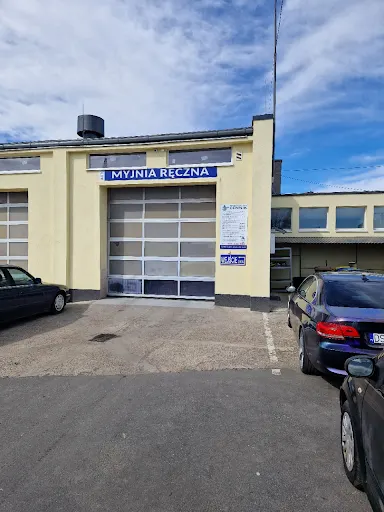 Ręczna myjnia samochodowa Świdnica